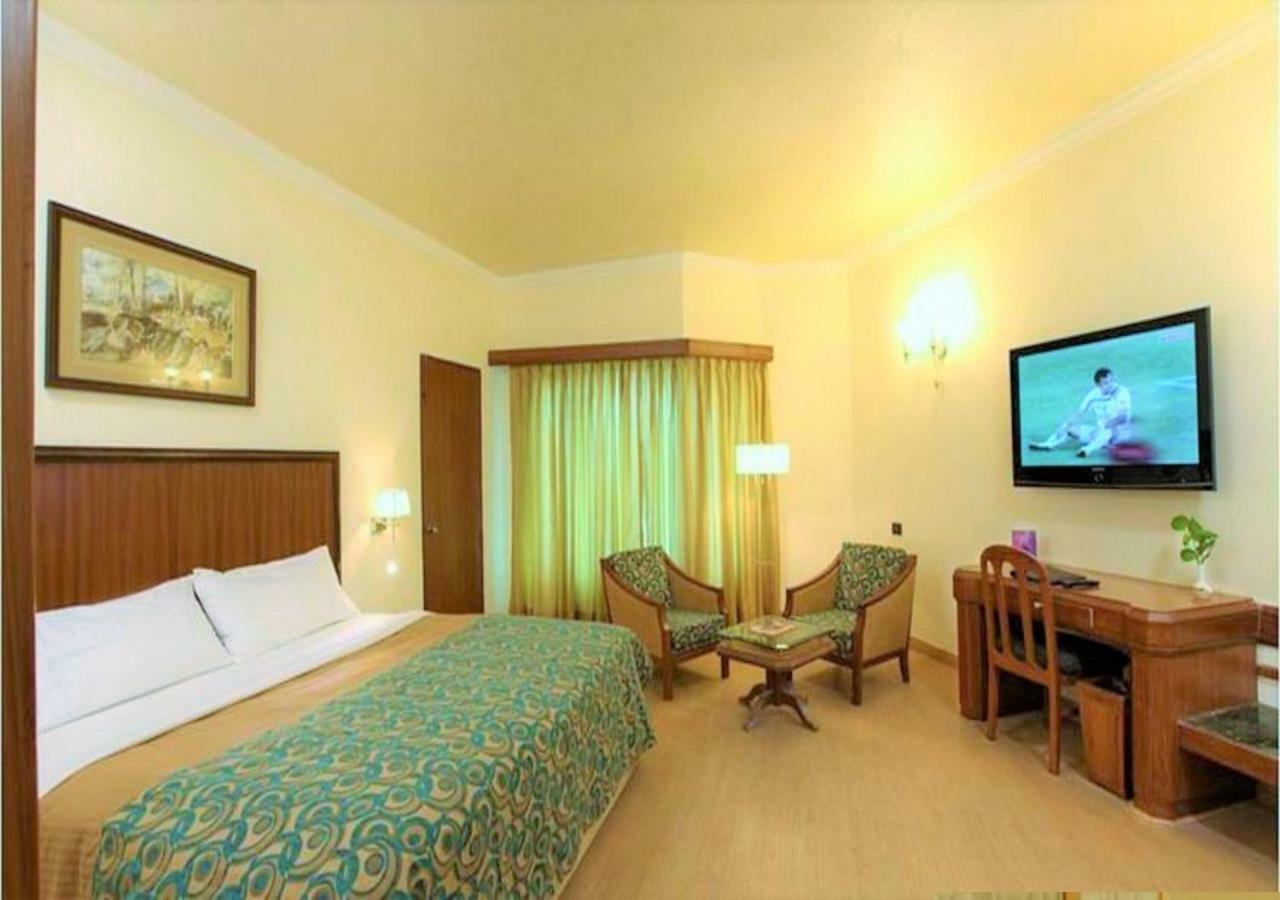 Hotel Samrat, New Delhi Eksteriør bilde